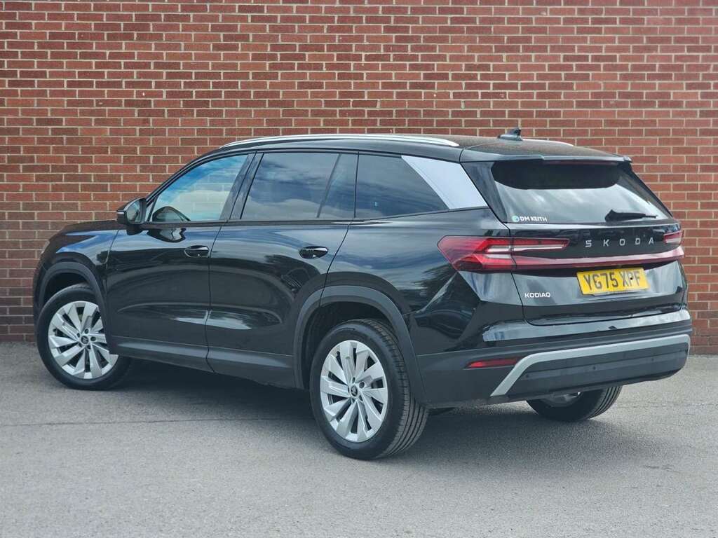 Skoda Kodiaq 2.0 Tdi Se L Dsg 7 Seat YG75XPF Black #2