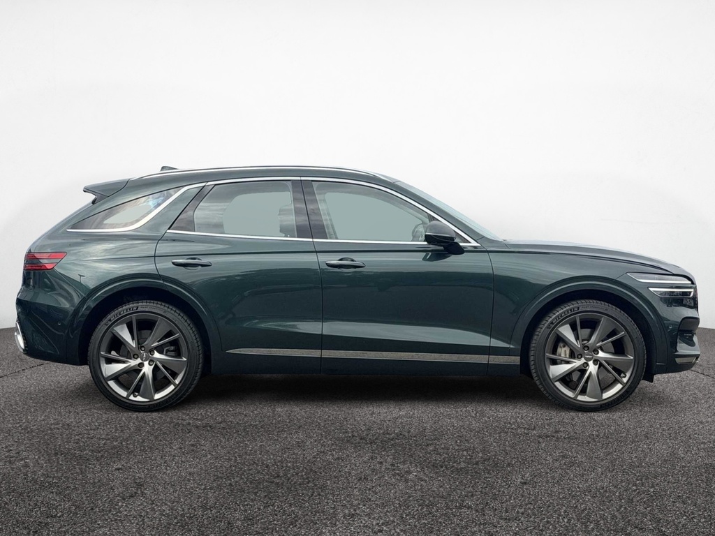 Genesis GV70 2.5T Luxury Line Awd Green #2