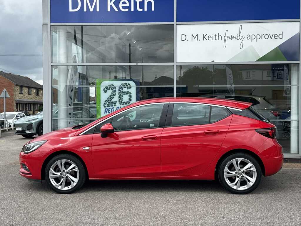 Vauxhall Astra 1.4T 16V 150 Sri DY66JXR Red #5