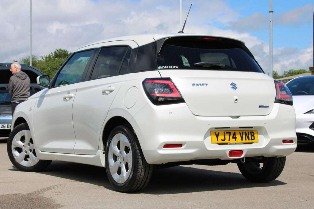 Suzuki Swift 1.2 Mild Hybrid Motion YJ74VNB White #5