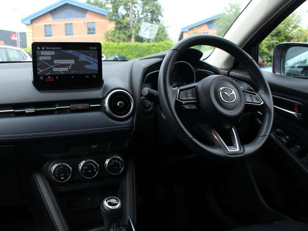 Mazda 2 1.5 E-skyactiv G Mhev Sport YB22DBU Black #2