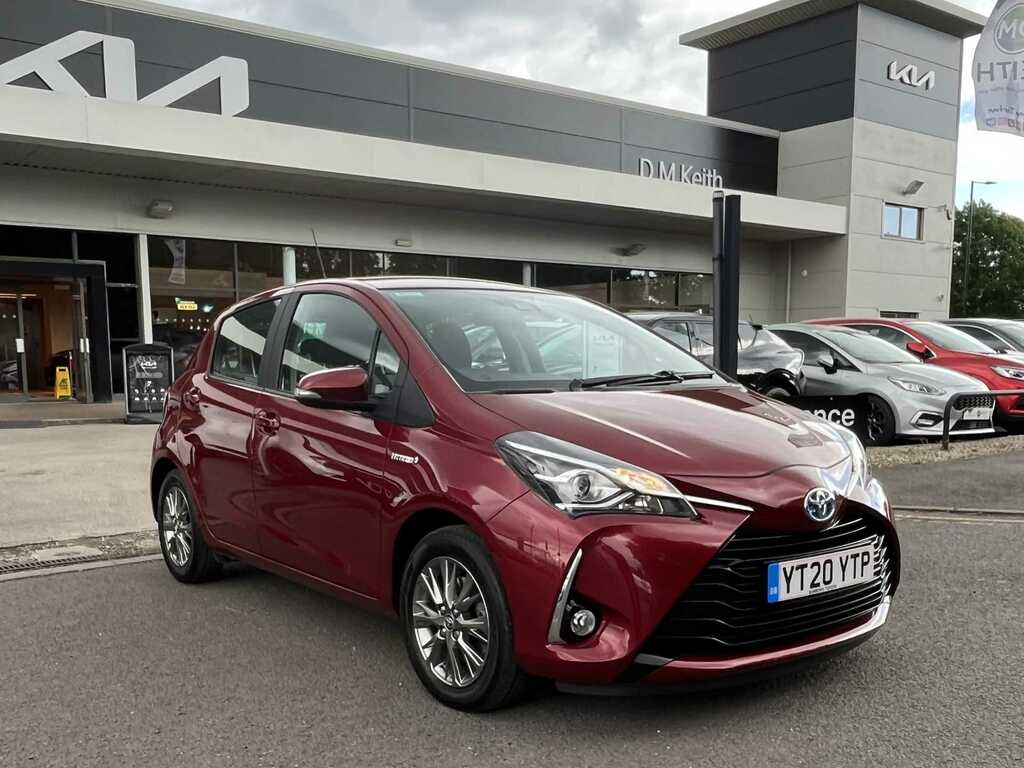 Toyota Yaris 1.5 Hybrid Icon Cvt Red