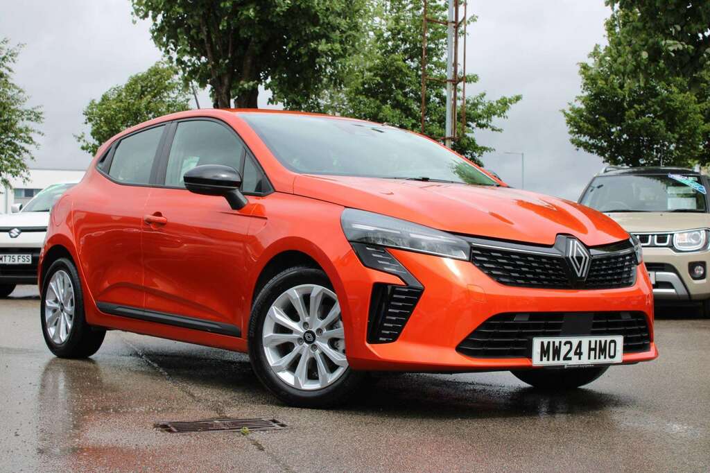 Renault Clio 1.6 E-tech Full Hybrid 145 Evolution Orange