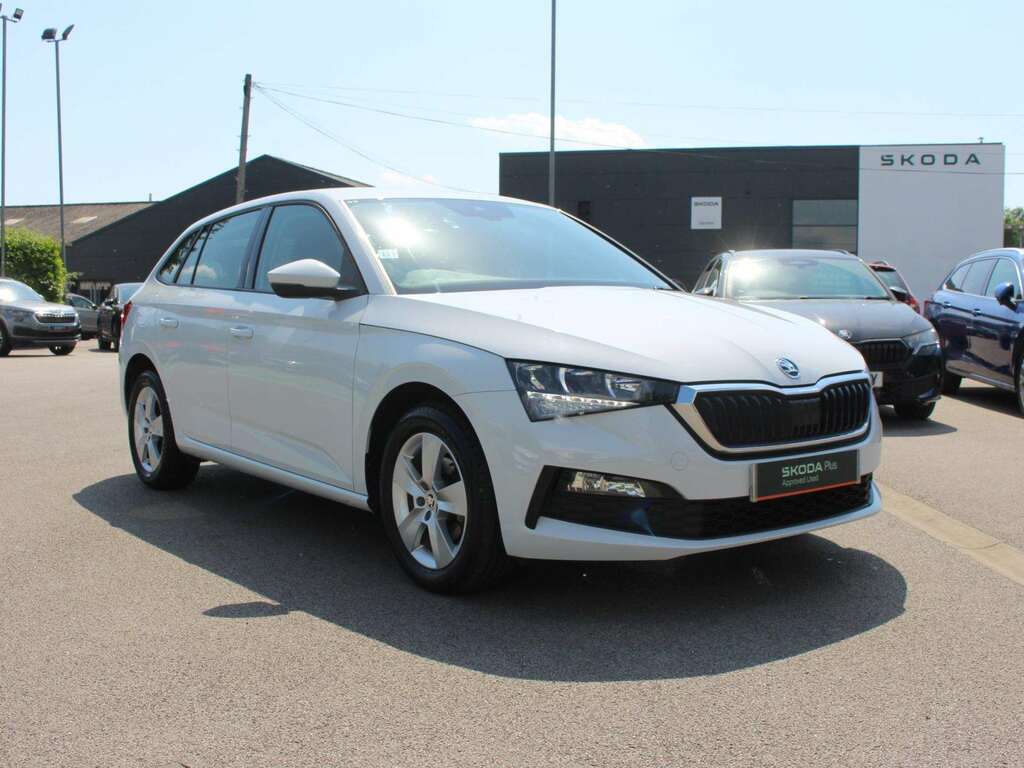 Skoda Scala 1.0 Tsi 110 Se Dsg White