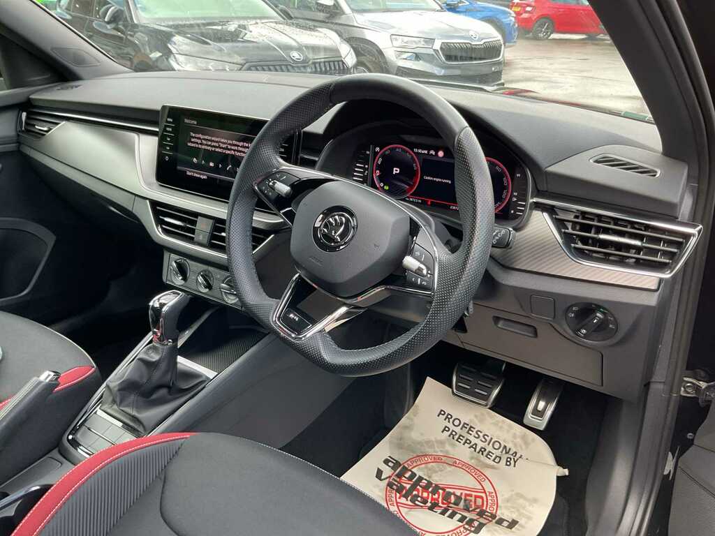 Skoda Kamiq 1.0 Tsi 110 Monte Carlo Dsg YB73GNO Black #6
