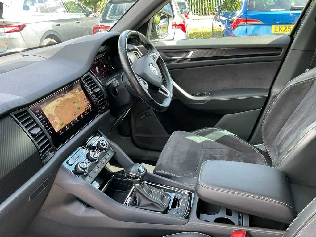 Skoda Kodiaq 2.0 Tdi 190 Sport Line 4X4 Dsg 7 Seat Black #2