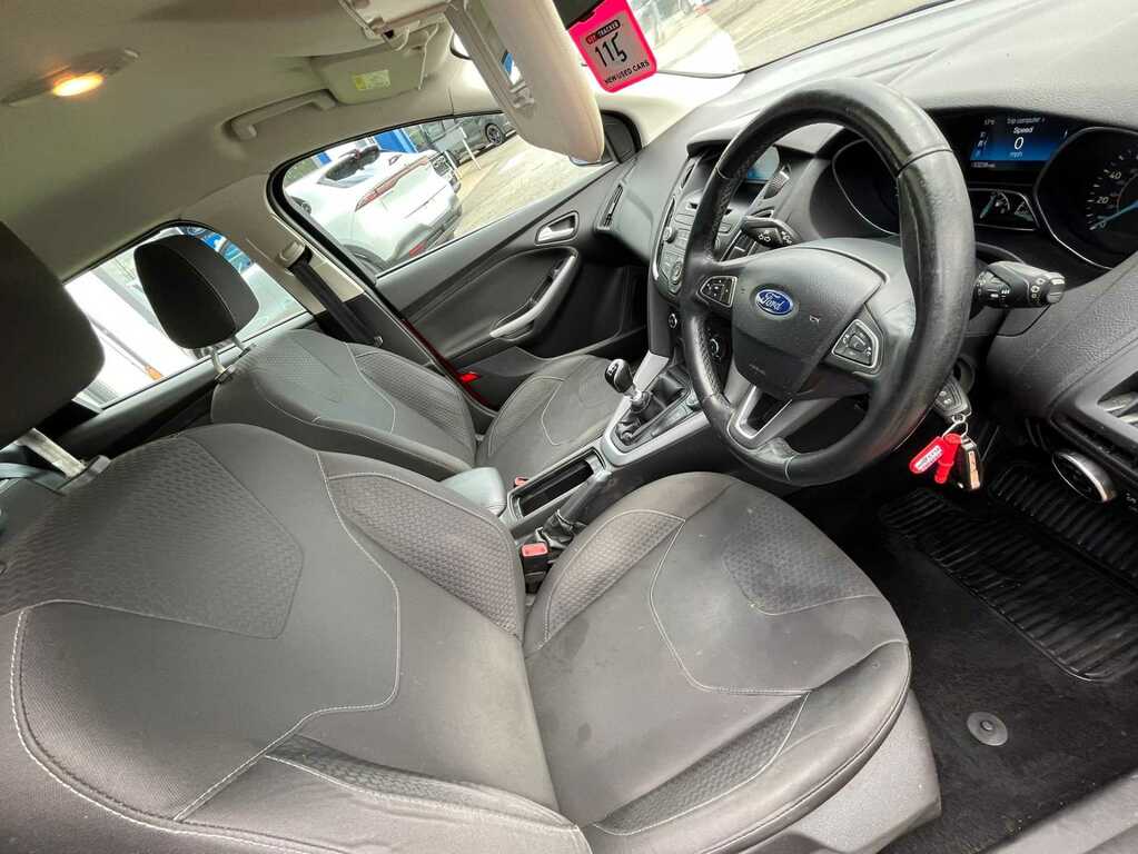 Ford Focus 1.6 Tdci 115 Zetec YL15CDF Red #6