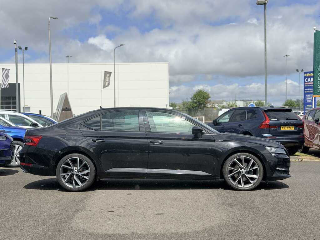 Skoda Superb 2.0 Tdi Cr Sport Line Plus Dsg EU23DVB Black #3