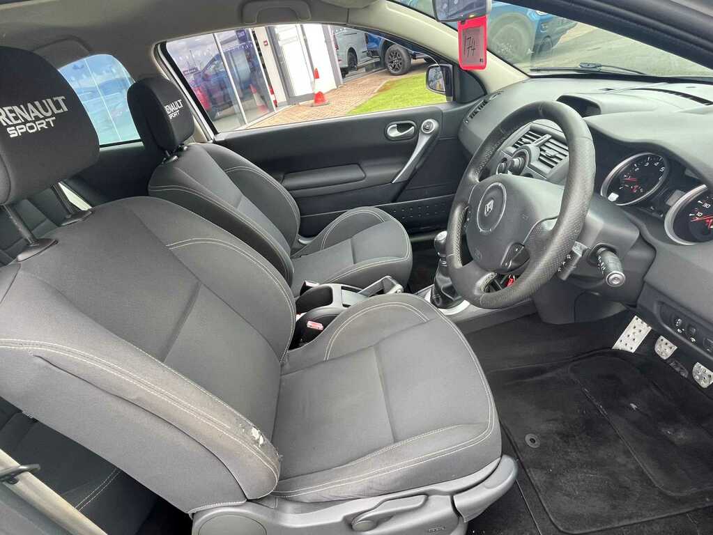 Renault Megane 1.4 16V Expression Red #18