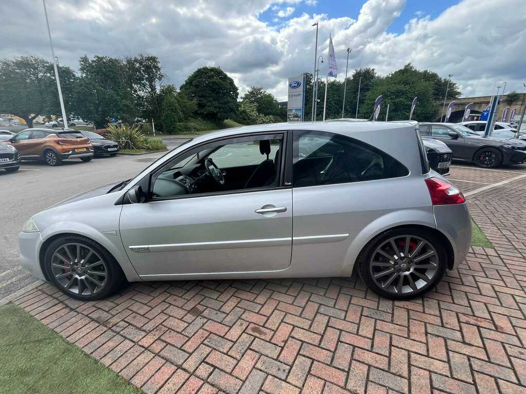 Renault Megane 2.0 T 16V Renaultsport 225 Cup HK08AOR Silver #2