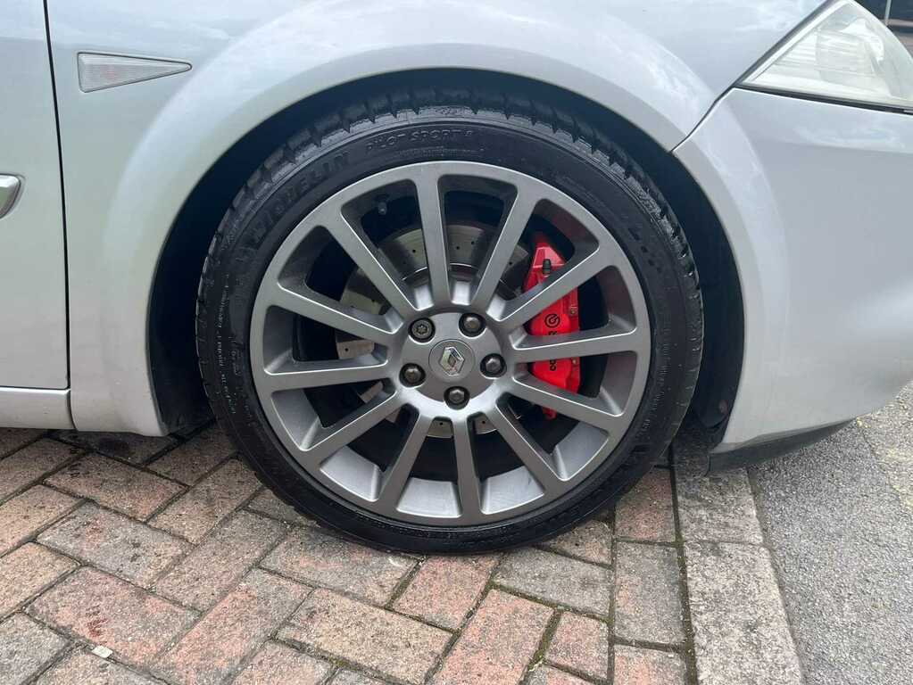 Renault Megane 2.0 T 16V Renaultsport 225 Cup HK08AOR Silver #6