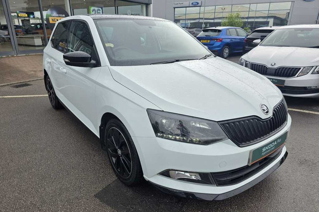 Skoda Fabia 1.0 Tsi 110 Monte Carlo White #2