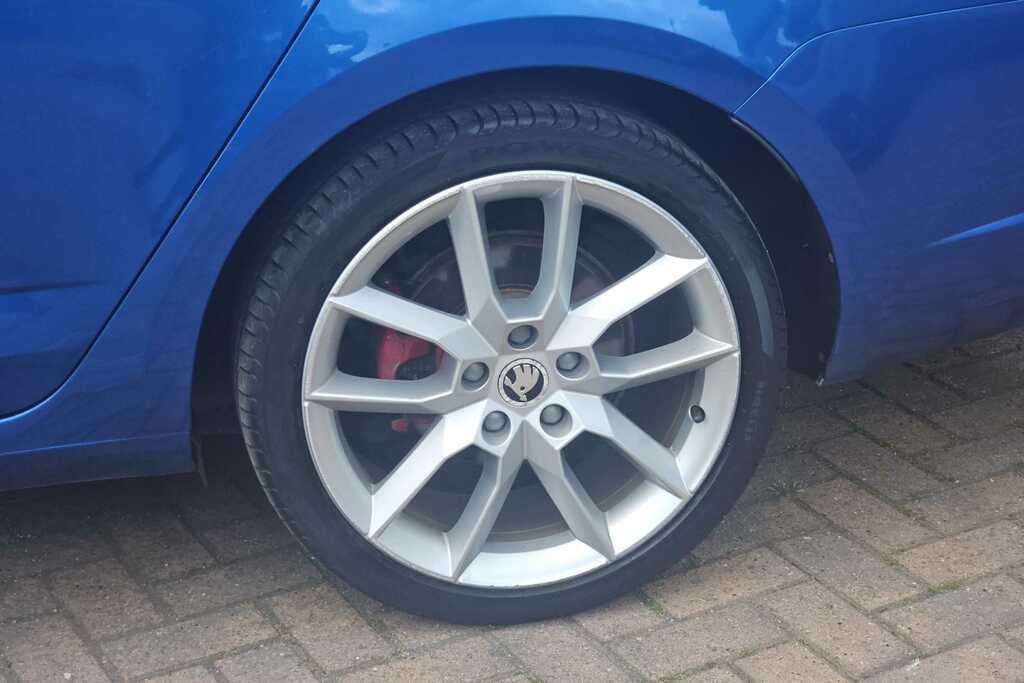 Skoda Octavia 2.0 Tdi Cr Vrs Dsg YC67VWG Blue #5