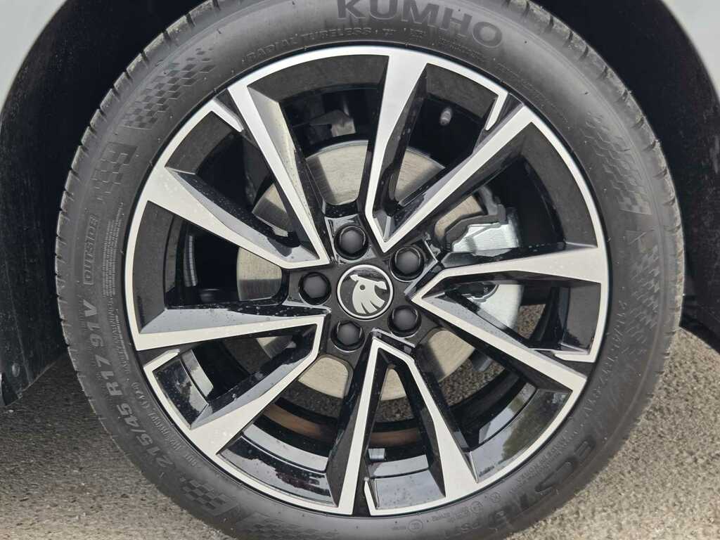 Skoda Fabia Monte Carlo Ed Tsi YY26AXO Silver #5