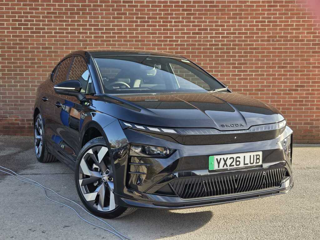 Skoda ENYAQ 250Kw Vrs 84Kwh 4X4 Black