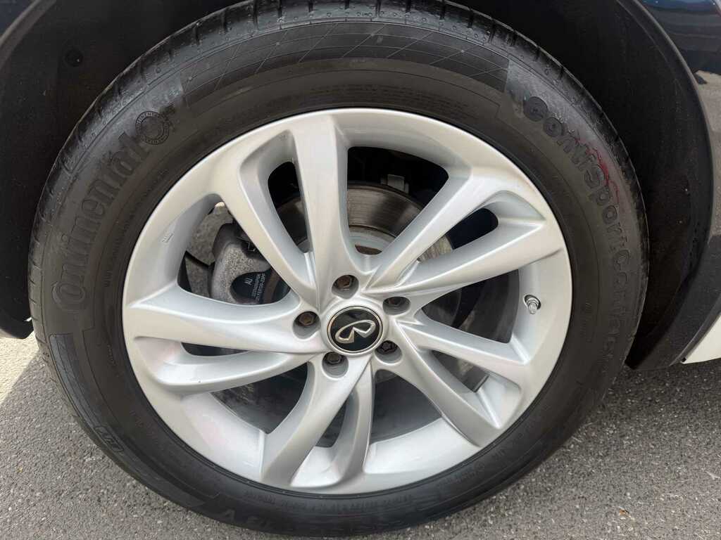 Infiniti Q30 Hatchback 2.2D Sport Dct Euro 6 Ss 201919 White #7