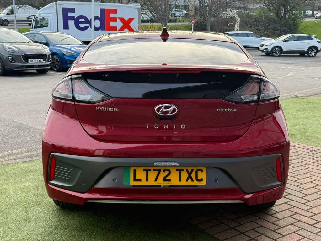 Hyundai Ioniq 100Kw Premium Se 38Kwh Red #2