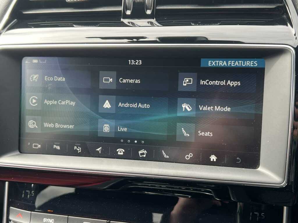 Jaguar XE 2.0D 180 Prestige Awd White #21