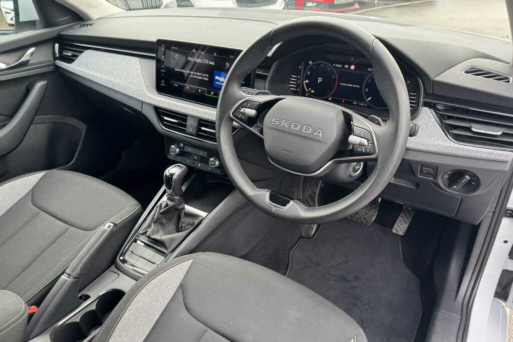 Skoda Scala 1.0 Tsi 116 Se Edition Dsg White #6