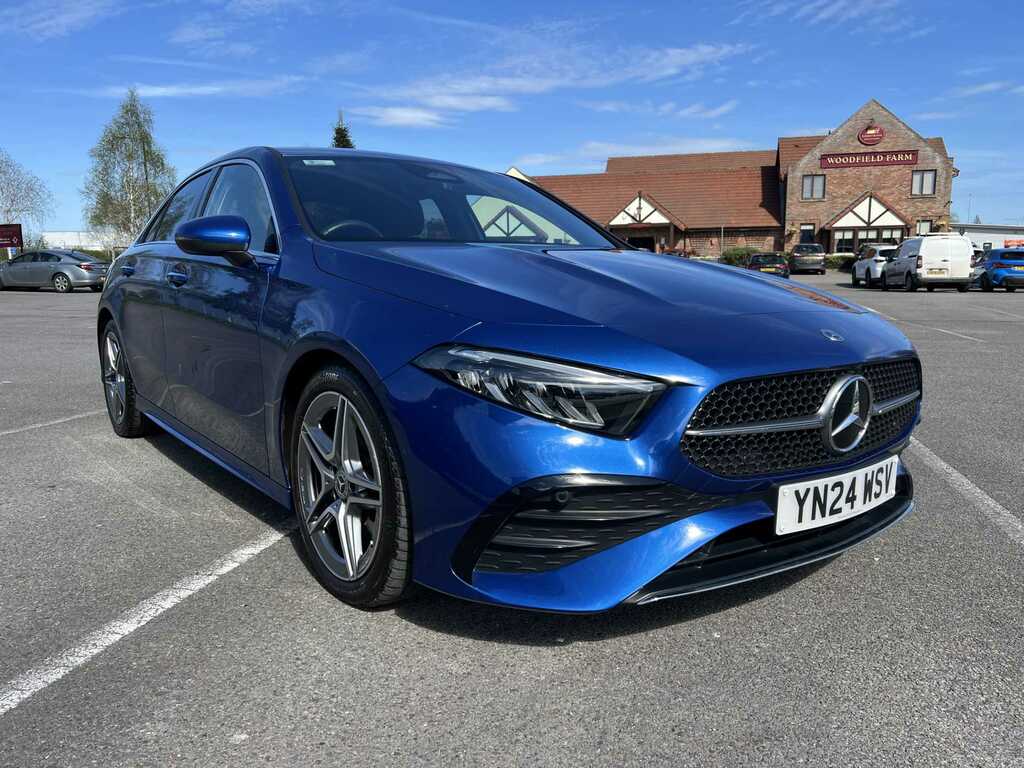 Mercedes-Benz A Class A180 Amg Line Executive Blue