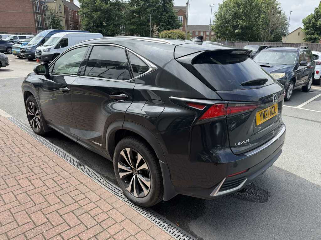Lexus NX 300H 2.5 Cvt 8 Nav Black #5