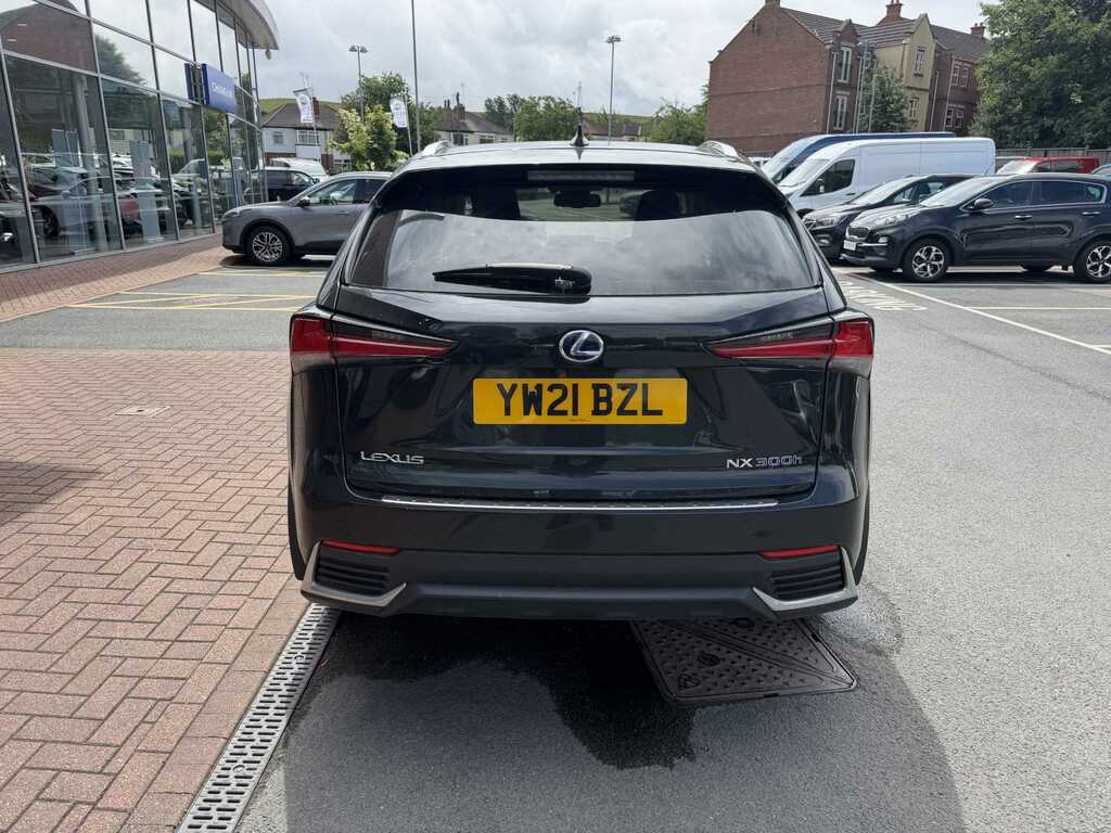Lexus NX 300H 2.5 Cvt 8 Nav Black #6