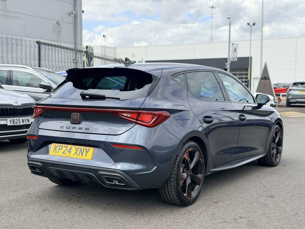Cupra Leon 1.5 Etsi V1 Design Edition Dsg Grey #4