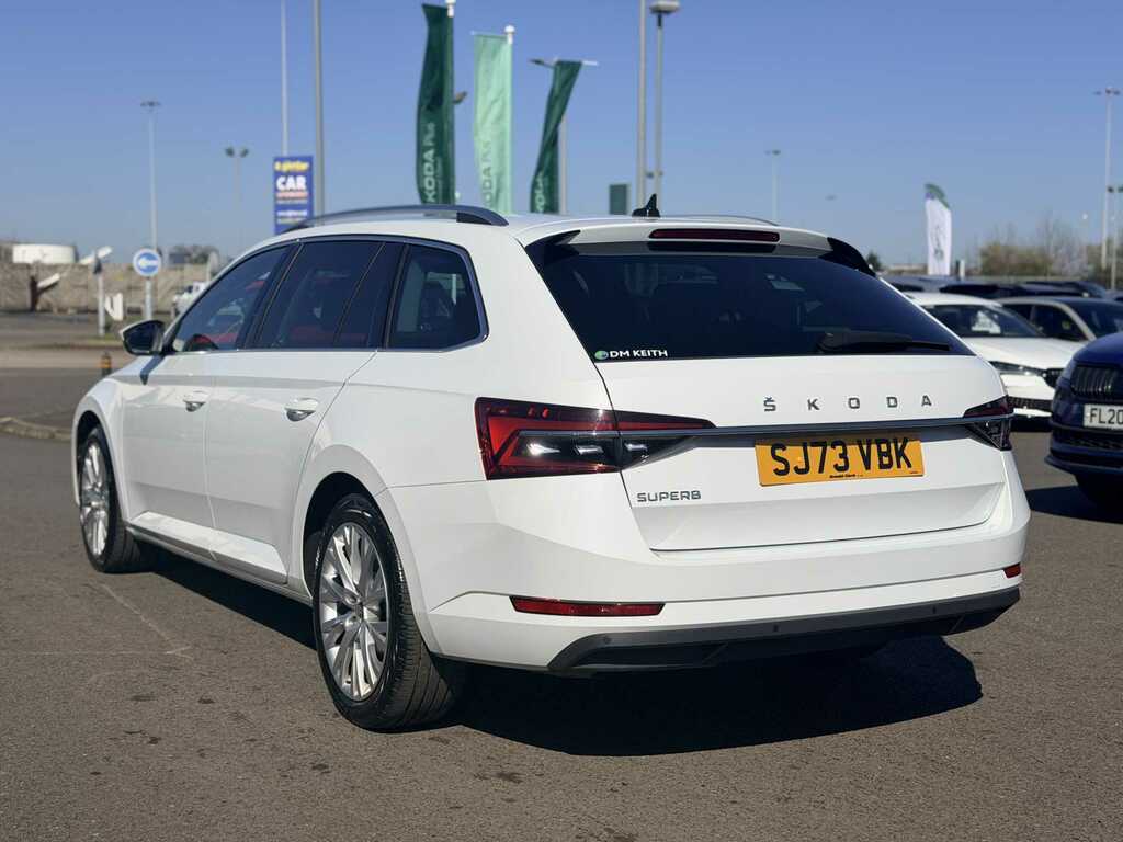 Skoda Superb 2.0 Tdi Cr Se L Dsg White #3