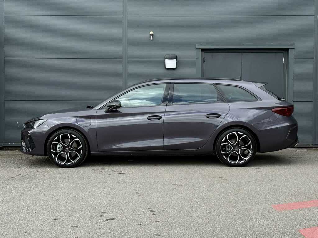 Cupra Leon 1.5 Ehybrid 204 V2 Dsg Purple #4