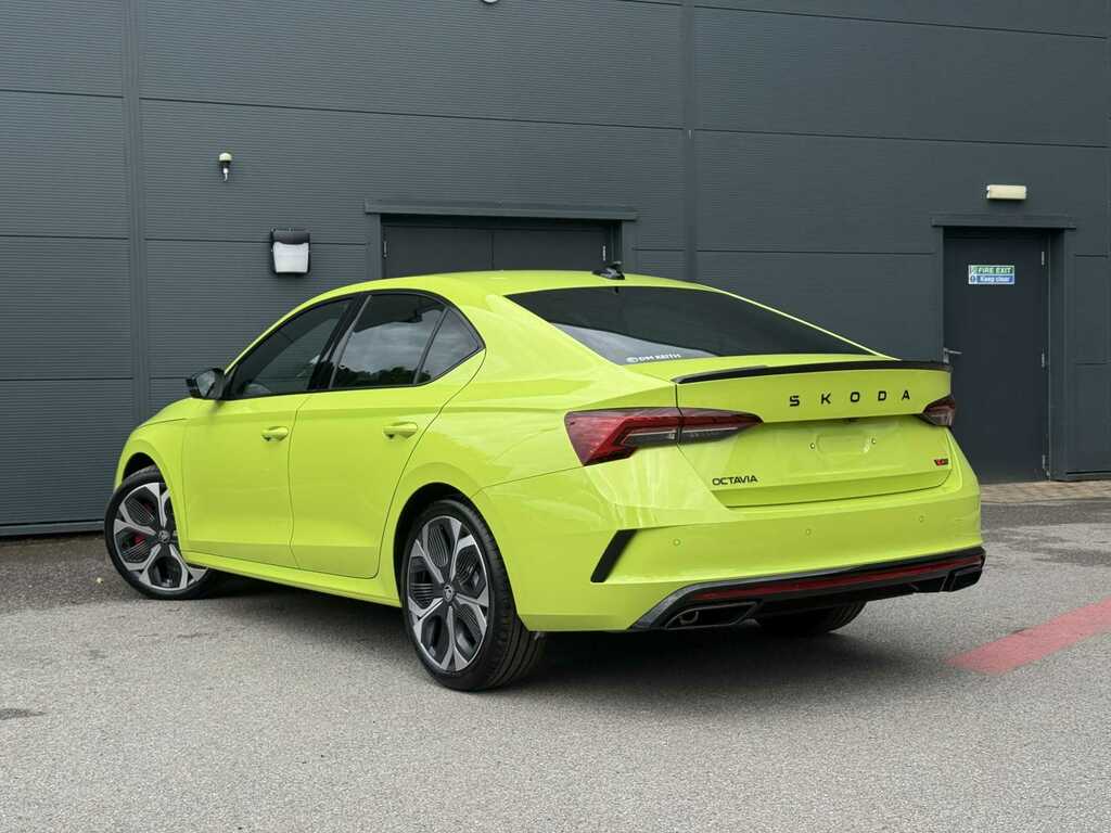 Skoda Octavia 2.0 Tsi Vrs Dsg Green #3