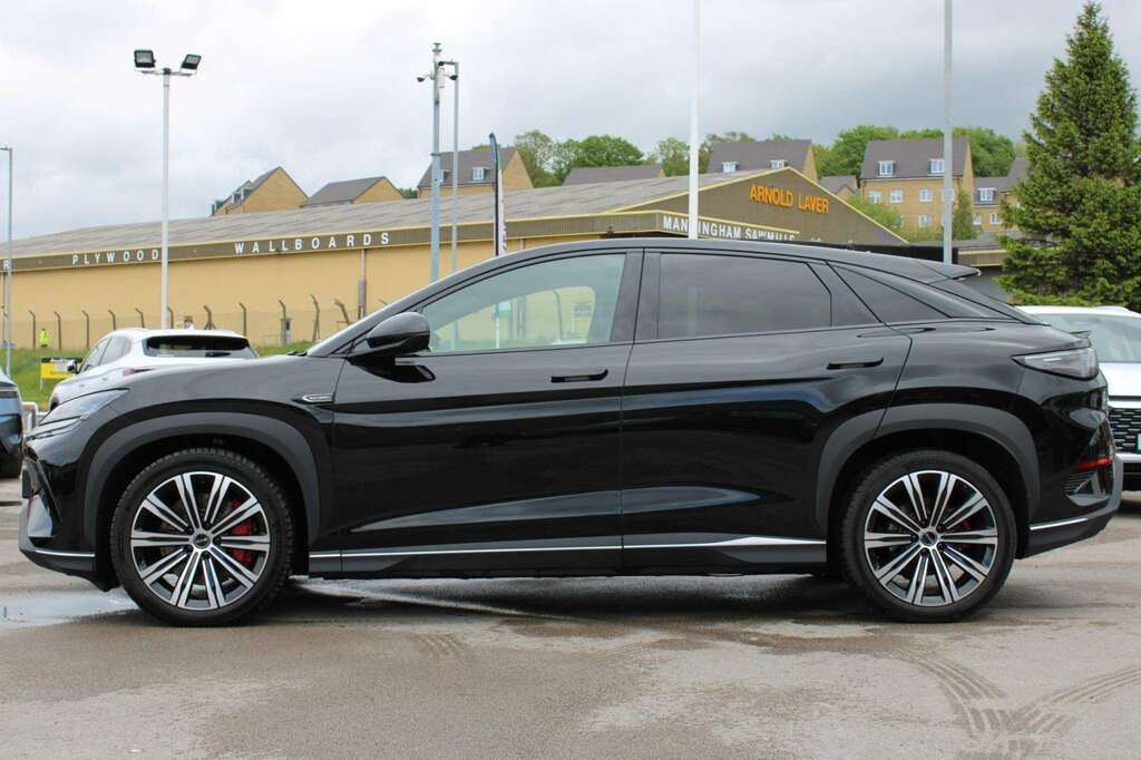 Byd Sealion 7 390Kw Design Awd 83Kwh Black #4