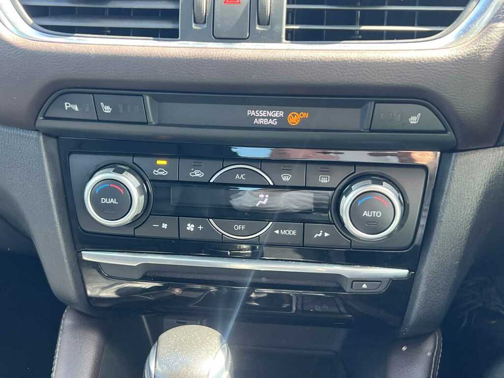 Mazda 6 2.0 Se-l White #31