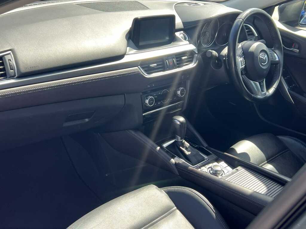 Mazda 6 2.0 Se-l White #17