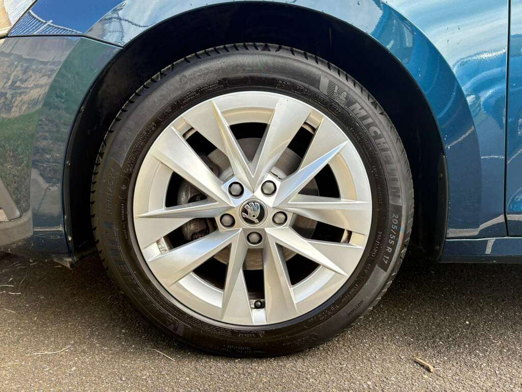 Skoda Octavia 1.5 Tsi Se L First Edition YY70AZD Blue #6
