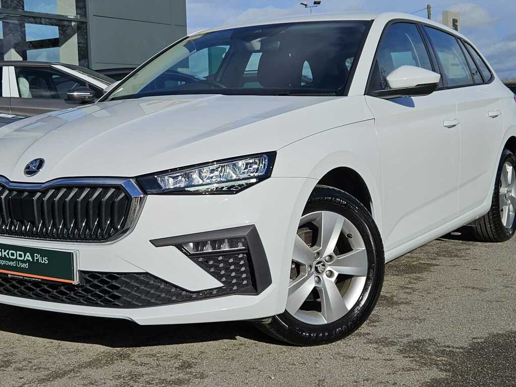 Skoda Scala 1.0 Tsi 116 Se Edition White #6