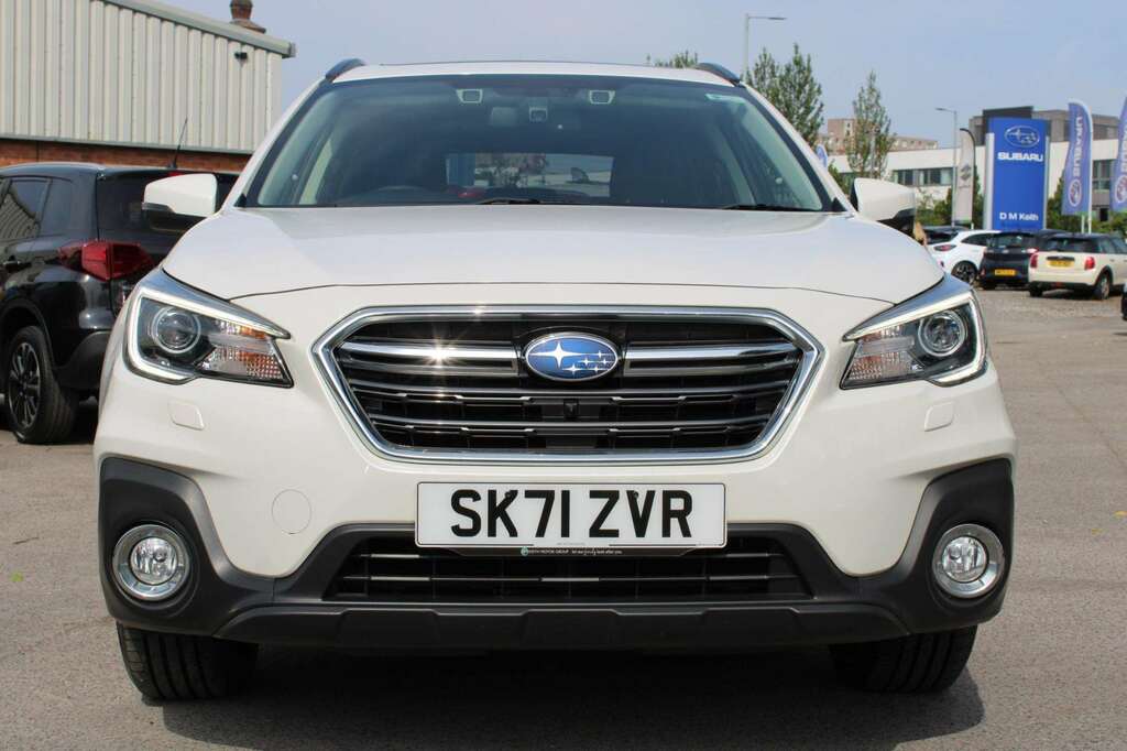 Subaru Outback 2.5I Se Premium Lineartronic White #2