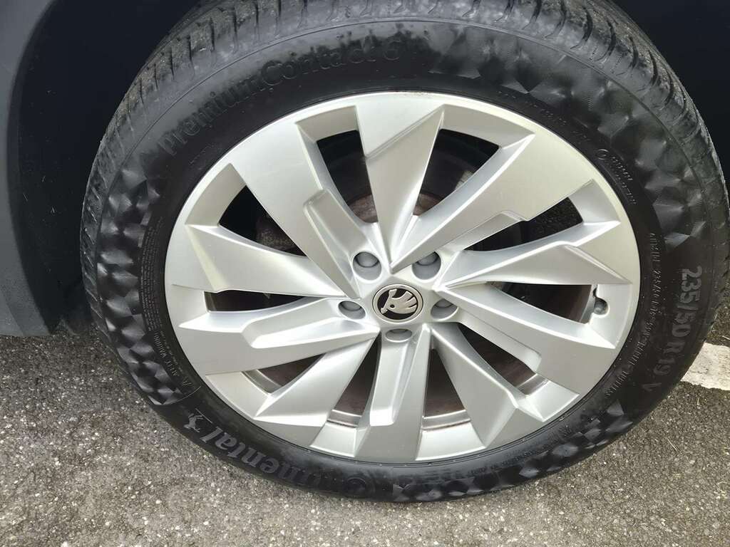Skoda Kodiaq 1.5 Tsi Iv 204 Se L Dsg Silver #6