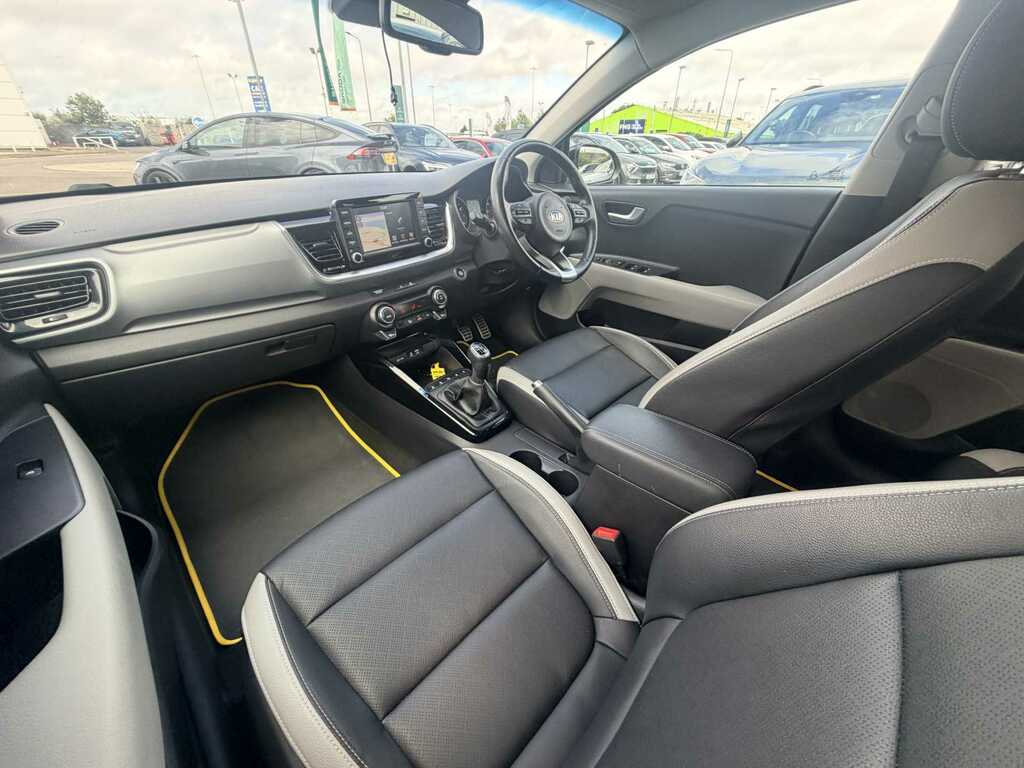 Kia Stonic Stonic 4 Isg Black #39