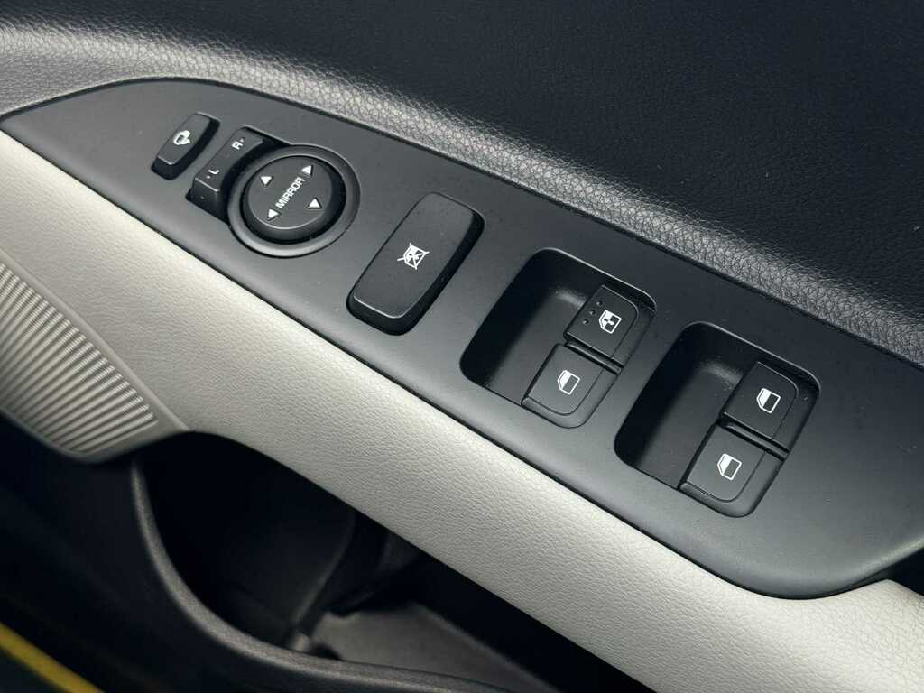 Kia Stonic Stonic 4 Isg Black #32