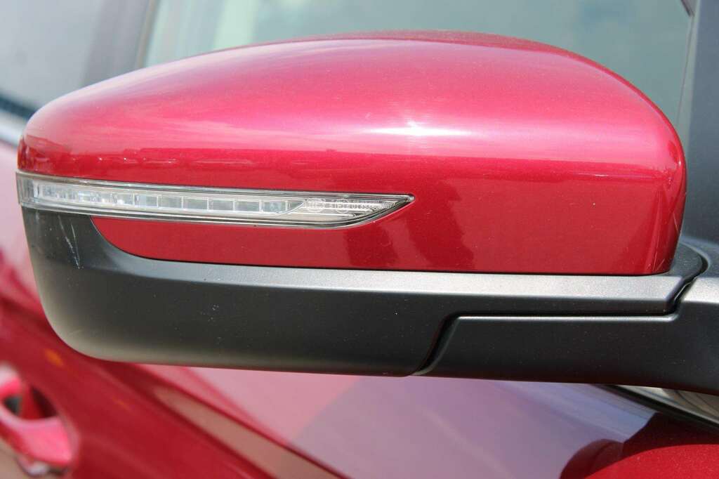 SsangYong Korando 1.6 D Ultimate Red #6