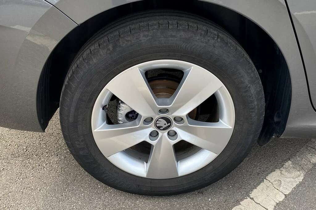 Skoda Scala 1.0 Tsi 116 Se Edition Grey #6