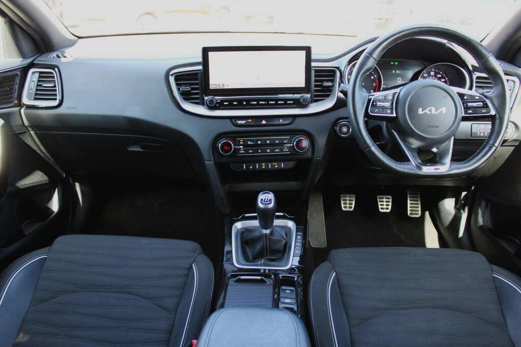 Kia Proceed 1.5 T-gdi Gt-line White #23