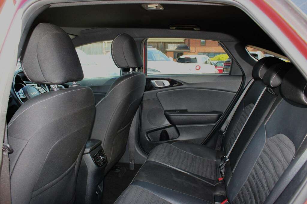 Kia Proceed 1.5 T-gdi Gt-line White #22