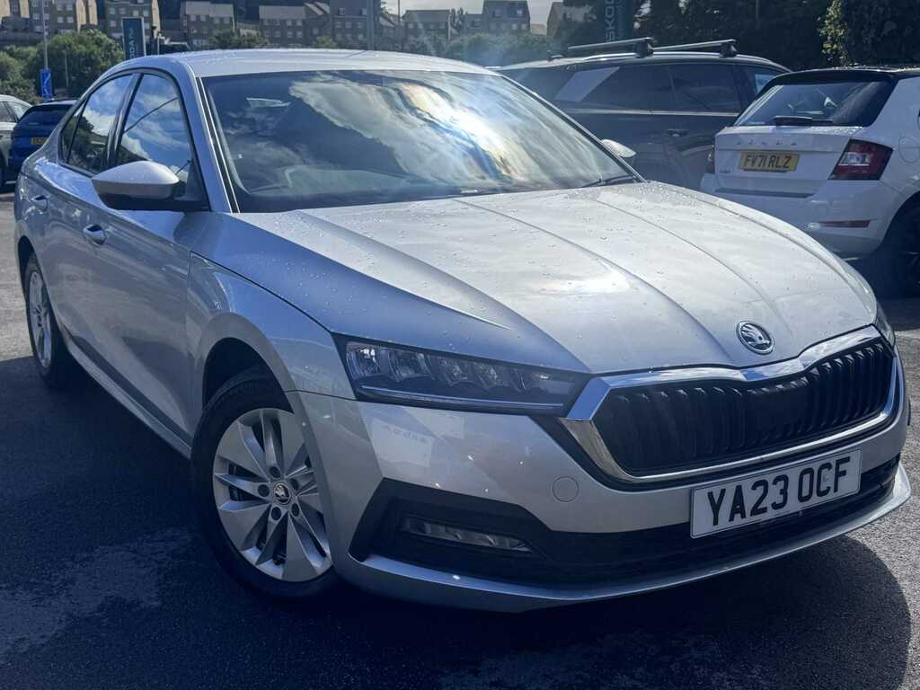Skoda Octavia 1.5 Tsi Se YA23OCF Silver #6