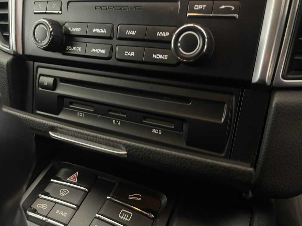 Porsche Macan Suv Red #38