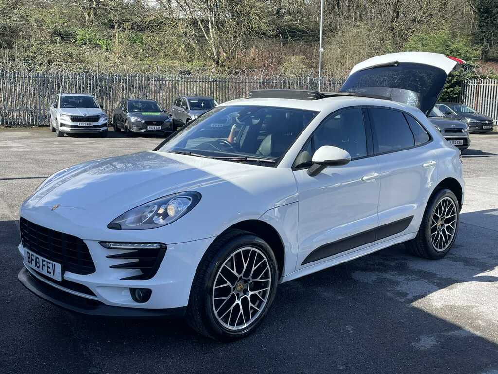 Porsche Macan Suv Red #20