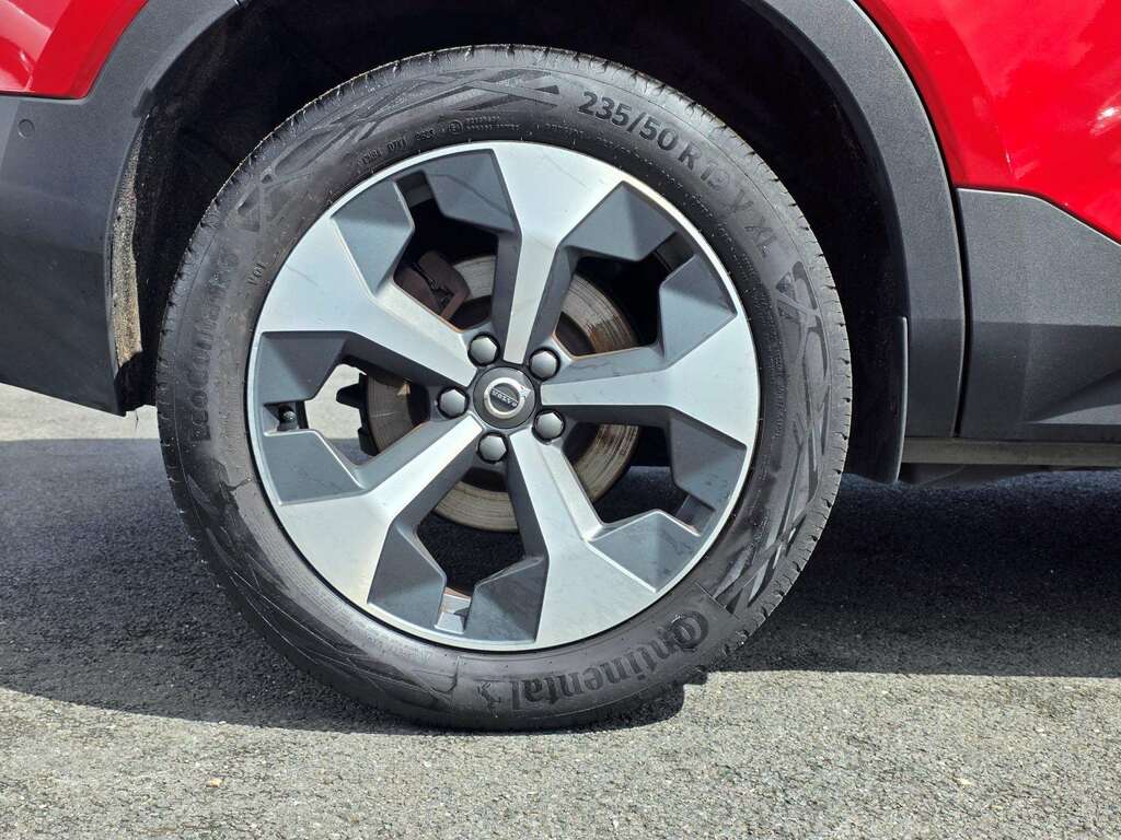 Volvo XC40 2.0 B4p Plus Dark KN73MBX Red #5