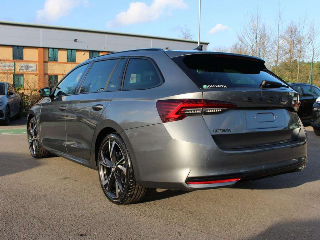 Skoda Octavia 1.5 Tsi 150 E-tec Sportline Dsg Grey #3