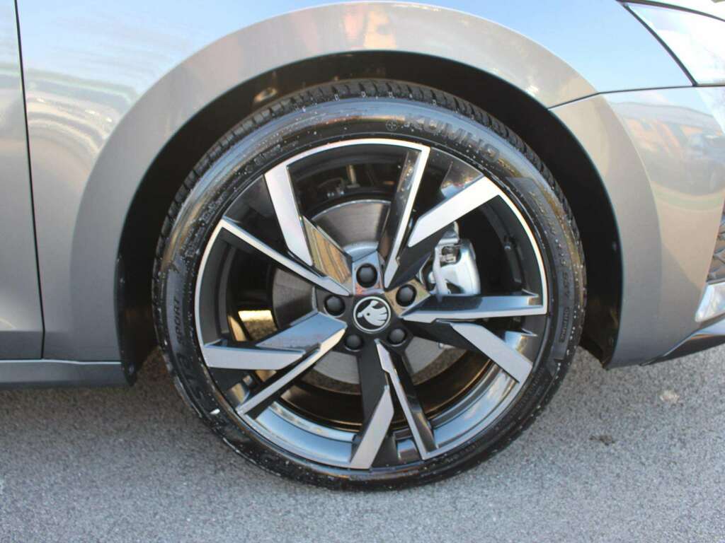 Skoda Octavia 1.5 Tsi 150 E-tec Sportline Dsg Grey #6