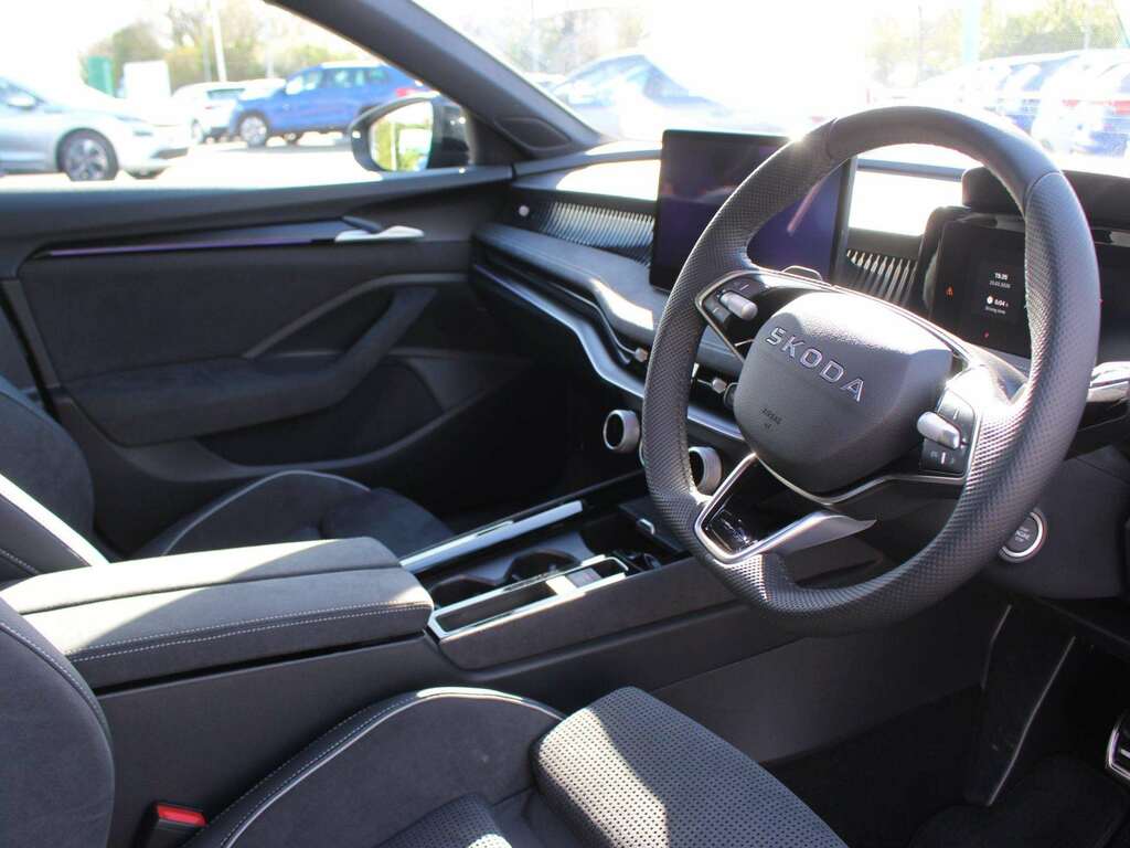Skoda Superb 1.5 Tsi Iv Sportline Dsg Black #6